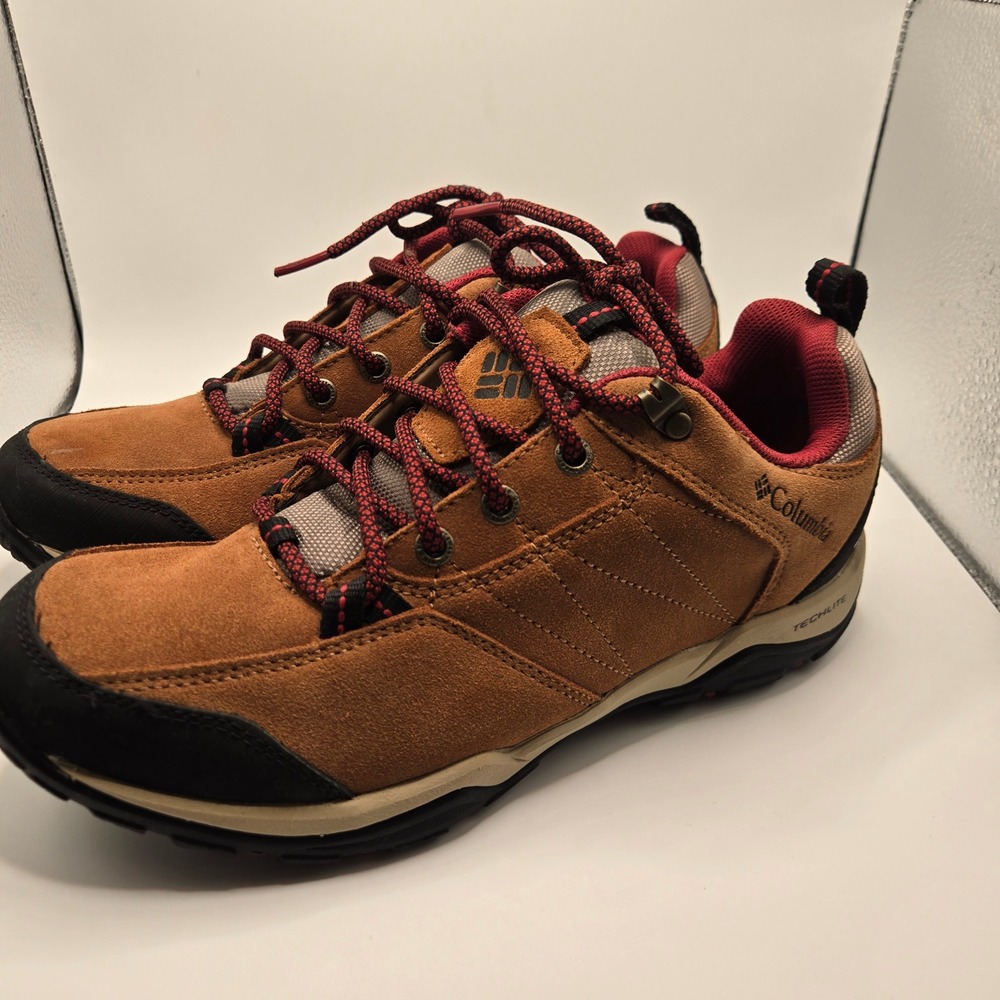 NWOT Columbia Hiking Shoes Womens 8.5 Brown Waterproof Suede Techlite (S10)